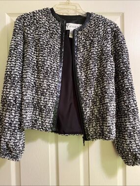 Tanner Textured Teddy Jacket in Black & White